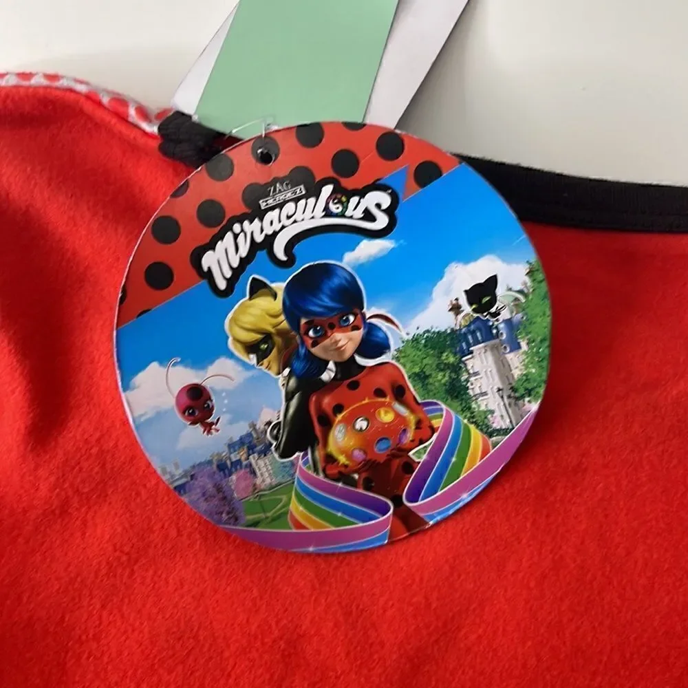NWT Zag heroe z Miraculous pajama shirt.  Size M.  Size (7-8).